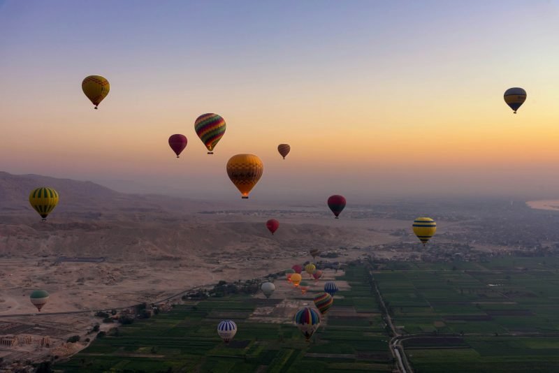 A second free day, or the sunrise balloon